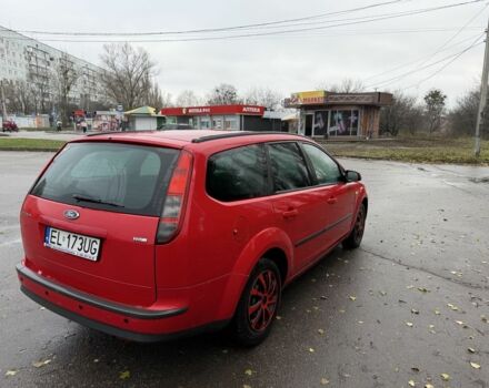 Красный Форд Фокус, объемом двигателя 1.6 л и пробегом 350 тыс. км за 2350 $, фото 6 на Automoto.ua