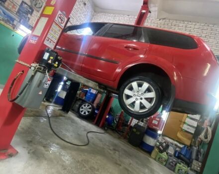 Червоний Форд Фокус, об'ємом двигуна 1.8 л та пробігом 260 тис. км за 3750 $, фото 6 на Automoto.ua