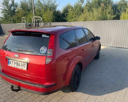 Червоний Форд Фокус, об'ємом двигуна 2 л та пробігом 197 тис. км за 4400 $, фото 5 на Automoto.ua