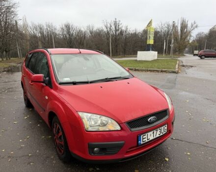 Красный Форд Фокус, объемом двигателя 1.6 л и пробегом 350 тыс. км за 2550 $, фото 2 на Automoto.ua
