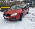 Червоний Форд Фокус, об'ємом двигуна 1.4 л та пробігом 250 тис. км за 3650 $, фото 1 на Automoto.ua