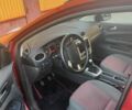 Красный Форд Фокус, объемом двигателя 1.6 л и пробегом 222 тыс. км за 5500 $, фото 2 на Automoto.ua