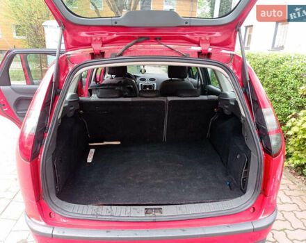 Форд Фокус 2007 в Заречном на Automoto.ua Красный Форд Фокус, объемом двигателя 1.6 л и пробегом 230 тыс. км за 4500 $, фото 22 на Automoto.ua