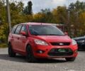 Красный Форд Фокус, объемом двигателя 1.6 л и пробегом 404 тыс. км за 5750 $, фото 1 на Automoto.ua