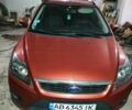 Красный Форд Фокус, объемом двигателя 1.8 л и пробегом 300 тыс. км за 5600 $, фото 3 на Automoto.ua