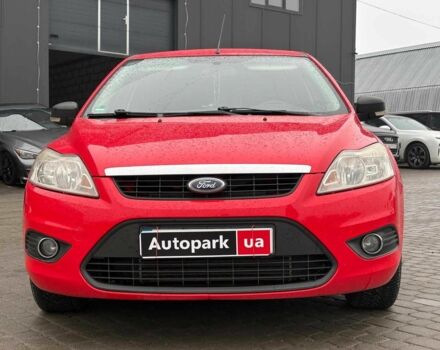 Червоний Форд Фокус, об'ємом двигуна 1.6 л та пробігом 206 тис. км за 4590 $, фото 2 на Automoto.ua