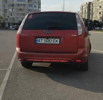Красный Форд Фокус, объемом двигателя 1.6 л и пробегом 222 тыс. км за 5500 $, фото 6 на Automoto.ua