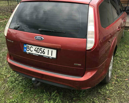 Красный Форд Фокус, объемом двигателя 1.56 л и пробегом 167 тыс. км за 4500 $, фото 3 на Automoto.ua