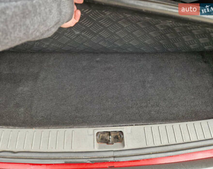 Червоний Форд Фокус, об'ємом двигуна 1.6 л та пробігом 260 тис. км за 4500 $, фото 16 на Automoto.ua