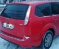 Червоний Форд Фокус, об'ємом двигуна 1.8 л та пробігом 257 тис. км за 4400 $, фото 2 на Automoto.ua