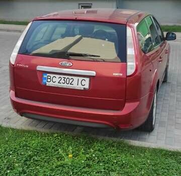 Красный Форд Фокус, объемом двигателя 1.8 л и пробегом 350 тыс. км за 4900 $, фото 6 на Automoto.ua