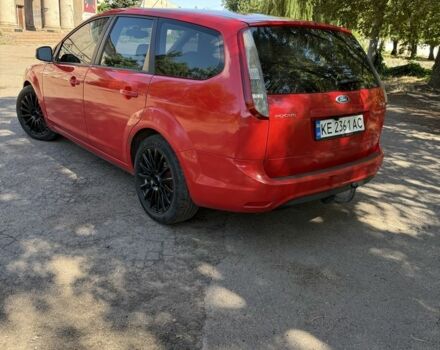 Красный Форд Фокус, объемом двигателя 1.6 л и пробегом 403 тыс. км за 5900 $, фото 2 на Automoto.ua