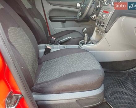 Красный Форд Фокус, объемом двигателя 1.6 л и пробегом 276 тыс. км за 4400 $, фото 36 на Automoto.ua