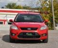 Красный Форд Фокус, объемом двигателя 1.6 л и пробегом 404 тыс. км за 5750 $, фото 1 на Automoto.ua