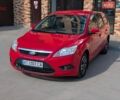 Червоний Форд Фокус, об'ємом двигуна 1.6 л та пробігом 255 тис. км за 3999 $, фото 1 на Automoto.ua