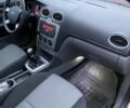 Красный Форд Фокус, объемом двигателя 1.8 л и пробегом 179 тыс. км за 5500 $, фото 14 на Automoto.ua