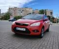 Красный Форд Фокус, объемом двигателя 1.6 л и пробегом 224 тыс. км за 4016 $, фото 1 на Automoto.ua
