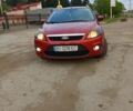 Червоний Форд Фокус, об'ємом двигуна 1.6 л та пробігом 317 тис. км за 4699 $, фото 1 на Automoto.ua