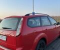 Червоний Форд Фокус, об'ємом двигуна 1.6 л та пробігом 327 тис. км за 5000 $, фото 3 на Automoto.ua
