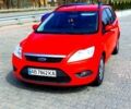 Красный Форд Фокус, объемом двигателя 1.6 л и пробегом 295 тыс. км за 5999 $, фото 1 на Automoto.ua