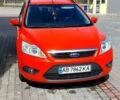 Красный Форд Фокус, объемом двигателя 1.6 л и пробегом 295 тыс. км за 5600 $, фото 1 на Automoto.ua