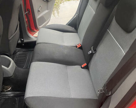 Красный Форд Фокус, объемом двигателя 1.6 л и пробегом 327 тыс. км за 5200 $, фото 23 на Automoto.ua