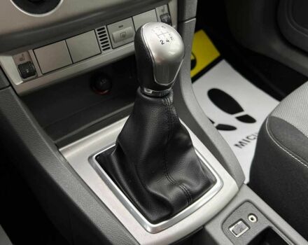 Червоний Форд Фокус, об'ємом двигуна 1.6 л та пробігом 209 тис. км за 6500 $, фото 13 на Automoto.ua