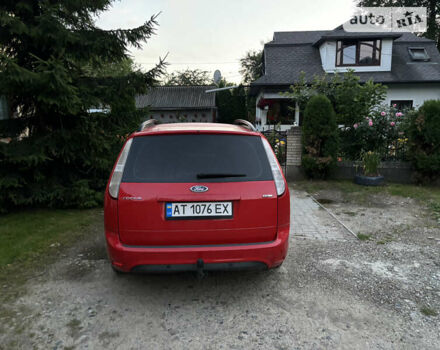 Червоний Форд Фокус, об'ємом двигуна 1.6 л та пробігом 256 тис. км за 6000 $, фото 2 на Automoto.ua