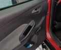 Красный Форд Фокус, объемом двигателя 1.6 л и пробегом 220 тыс. км за 6700 $, фото 6 на Automoto.ua