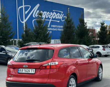 Красный Форд Фокус, объемом двигателя 1.6 л и пробегом 256 тыс. км за 6400 $, фото 10 на Automoto.ua