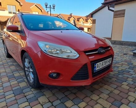 Червоний Форд Фокус, об'ємом двигуна 1.6 л та пробігом 260 тис. км за 5500 $, фото 2 на Automoto.ua