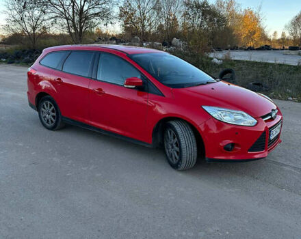 Красный Форд Фокус, объемом двигателя 1.6 л и пробегом 220 тыс. км за 6100 $, фото 3 на Automoto.ua