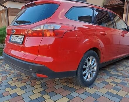Червоний Форд Фокус, об'ємом двигуна 1.6 л та пробігом 260 тис. км за 5500 $, фото 3 на Automoto.ua