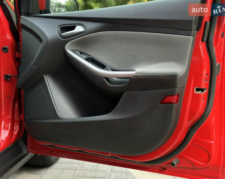 Красный Форд Фокус, объемом двигателя 1.6 л и пробегом 260 тыс. км за 7350 $, фото 54 на Automoto.ua