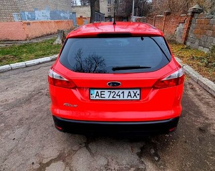 Красный Форд Фокус, объемом двигателя 1.6 л и пробегом 199 тыс. км за 6500 $, фото 3 на Automoto.ua
