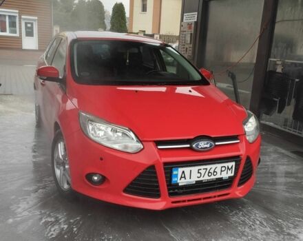 Красный Форд Фокус, объемом двигателя 1.6 л и пробегом 280 тыс. км за 8300 $, фото 4 на Automoto.ua