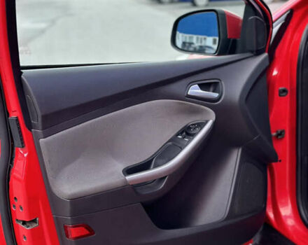 Красный Форд Фокус, объемом двигателя 1.6 л и пробегом 256 тыс. км за 6400 $, фото 20 на Automoto.ua