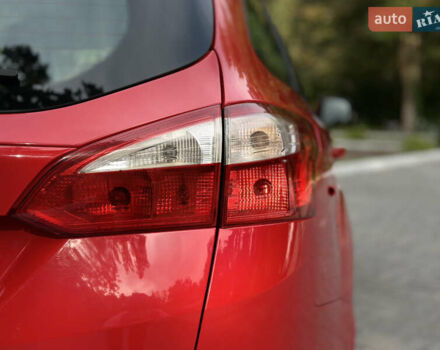 Красный Форд Фокус, объемом двигателя 1.6 л и пробегом 260 тыс. км за 7350 $, фото 32 на Automoto.ua