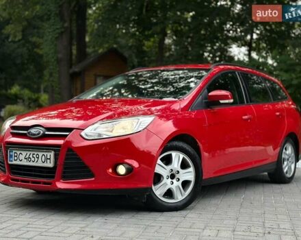 Красный Форд Фокус, объемом двигателя 1.56 л и пробегом 260 тыс. км за 7300 $, фото 1 на Automoto.ua