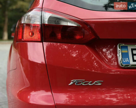 Красный Форд Фокус, объемом двигателя 1.6 л и пробегом 260 тыс. км за 7350 $, фото 27 на Automoto.ua