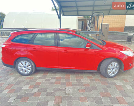 Красный Форд Фокус, объемом двигателя 1.6 л и пробегом 138 тыс. км за 7999 $, фото 3 на Automoto.ua