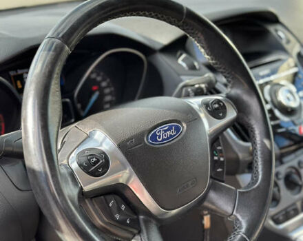 Красный Форд Фокус, объемом двигателя 1.6 л и пробегом 256 тыс. км за 6400 $, фото 25 на Automoto.ua