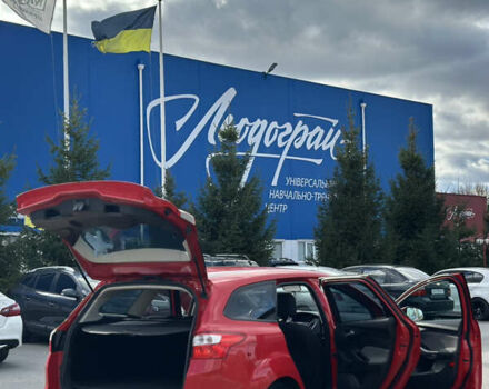 Красный Форд Фокус, объемом двигателя 1.6 л и пробегом 256 тыс. км за 6400 $, фото 12 на Automoto.ua