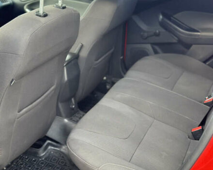 Красный Форд Фокус, объемом двигателя 1.6 л и пробегом 256 тыс. км за 6400 $, фото 21 на Automoto.ua