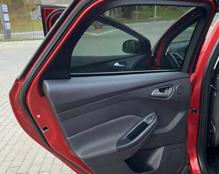 Червоний Форд Фокус, об'ємом двигуна 1.6 л та пробігом 159 тис. км за 6900 $, фото 23 на Automoto.ua