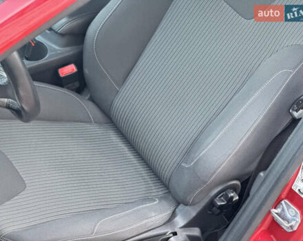 Форд Фокус 2012 в Стрые на Automoto.ua Красный Форд Фокус, объемом двигателя 1.6 л и пробегом 258 тыс. км за 7250 $, фото 102 на Automoto.ua