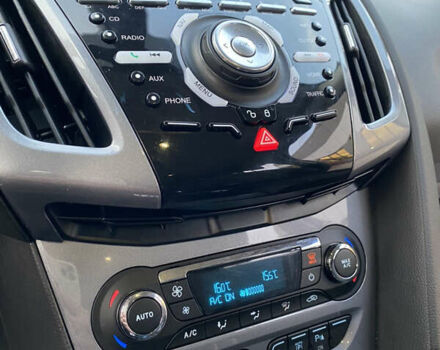 Червоний Форд Фокус, об'ємом двигуна 1.6 л та пробігом 159 тис. км за 6900 $, фото 29 на Automoto.ua