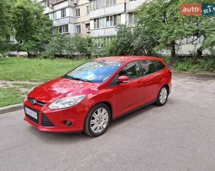 Красный Форд Фокус, объемом двигателя 1.6 л и пробегом 308 тыс. км за 6300 $, фото 1 на Automoto.ua