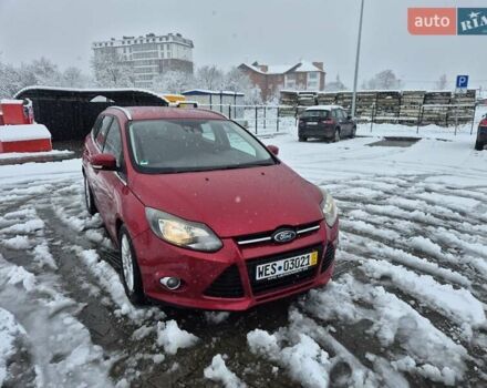 Червоний Форд Фокус, об'ємом двигуна 1.6 л та пробігом 235 тис. км за 6999 $, фото 2 на Automoto.ua