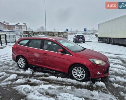 Красный Форд Фокус, объемом двигателя 1.6 л и пробегом 235 тыс. км за 6799 $, фото 3 на Automoto.ua